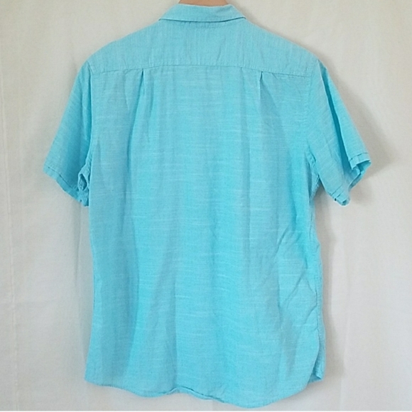 "USED" IZOD Saltwater Shirt Mens Relaxed Classics Casual Button Up Short Sleeve - Picture 2 of 4